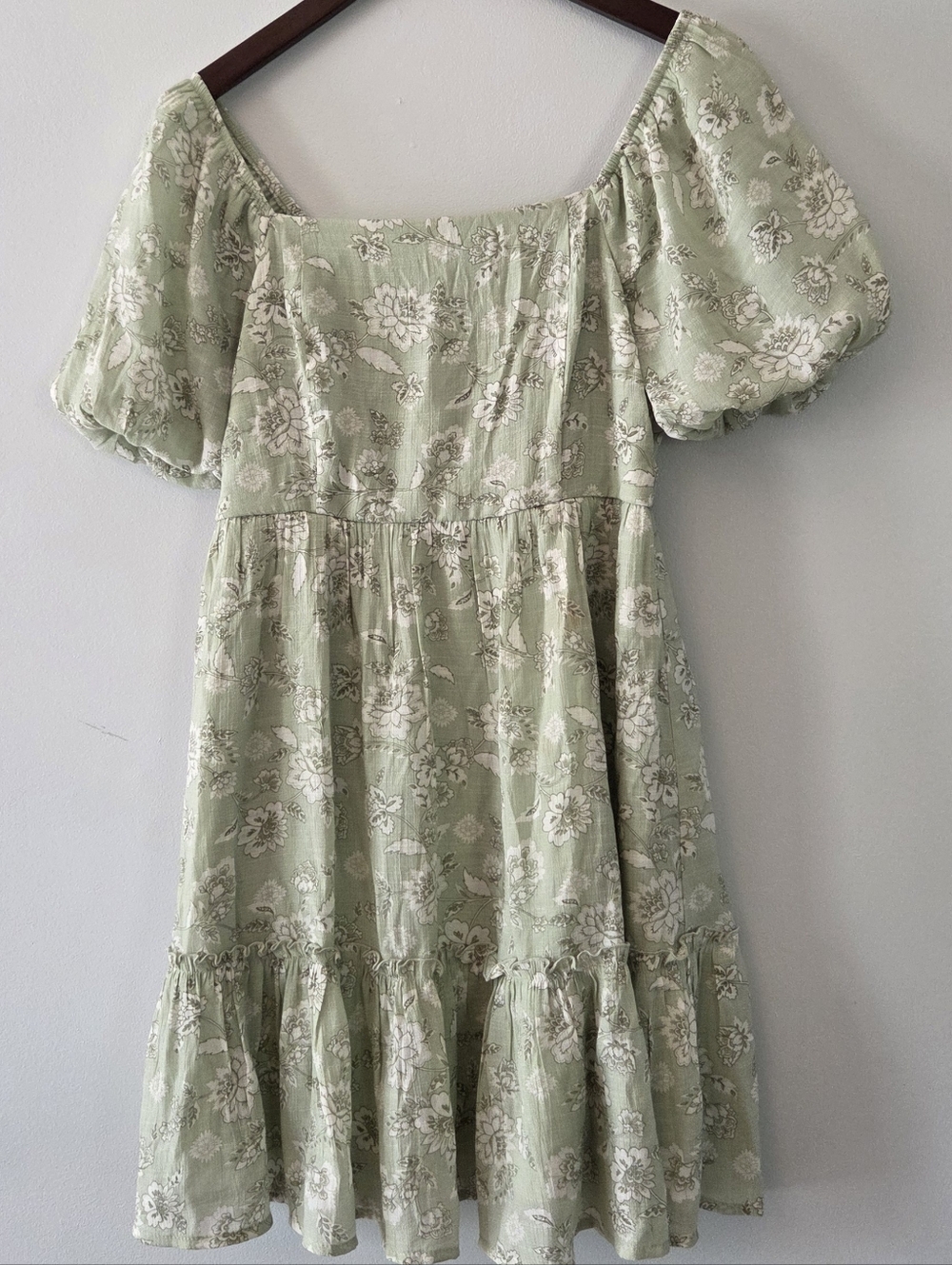 Blu Pepper Sage Green Floral Square-Neck Dress Size M